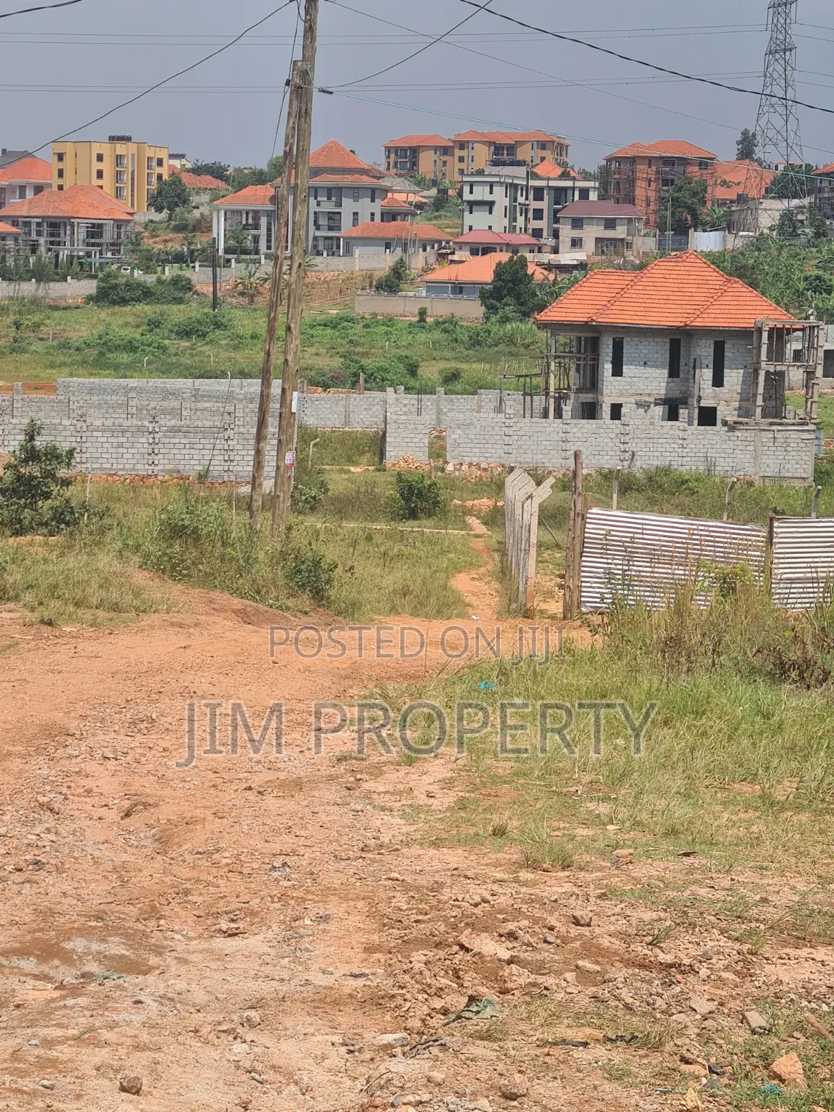 Titled Land for Sale at Buwate Kira Municipality 100x100 in Central Division