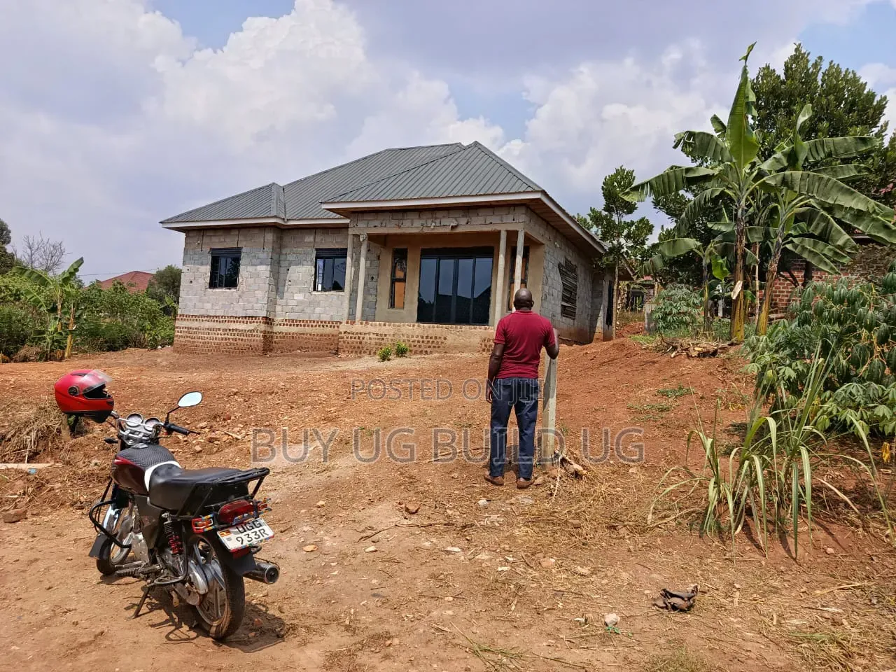 3bdrm Bungalow in Kira - Kijabijjo, Central Division for sale in Central Division