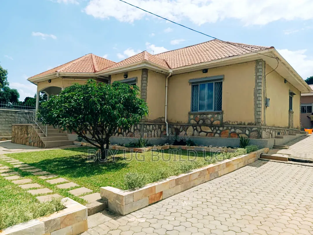 4bdrm Bungalow in Namugongo - Kiwango, Goma for sale in Goma