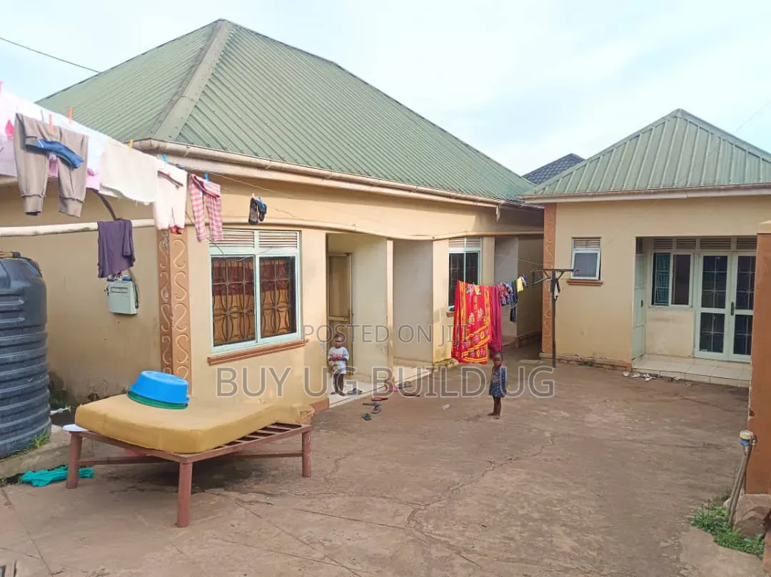 1bdrm Apartment in Bweyogerere -, Central Division for sale in Central Division