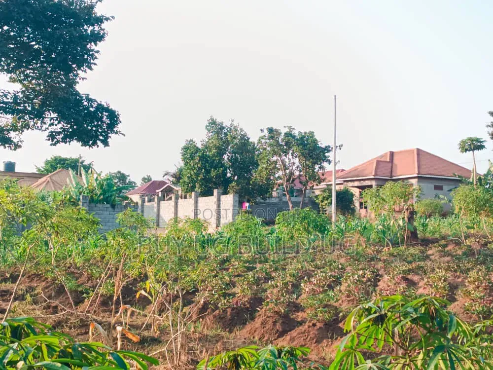50ft by 100ft for Sale Namugongo- Namwezi Estates UGX 43M in Central Division