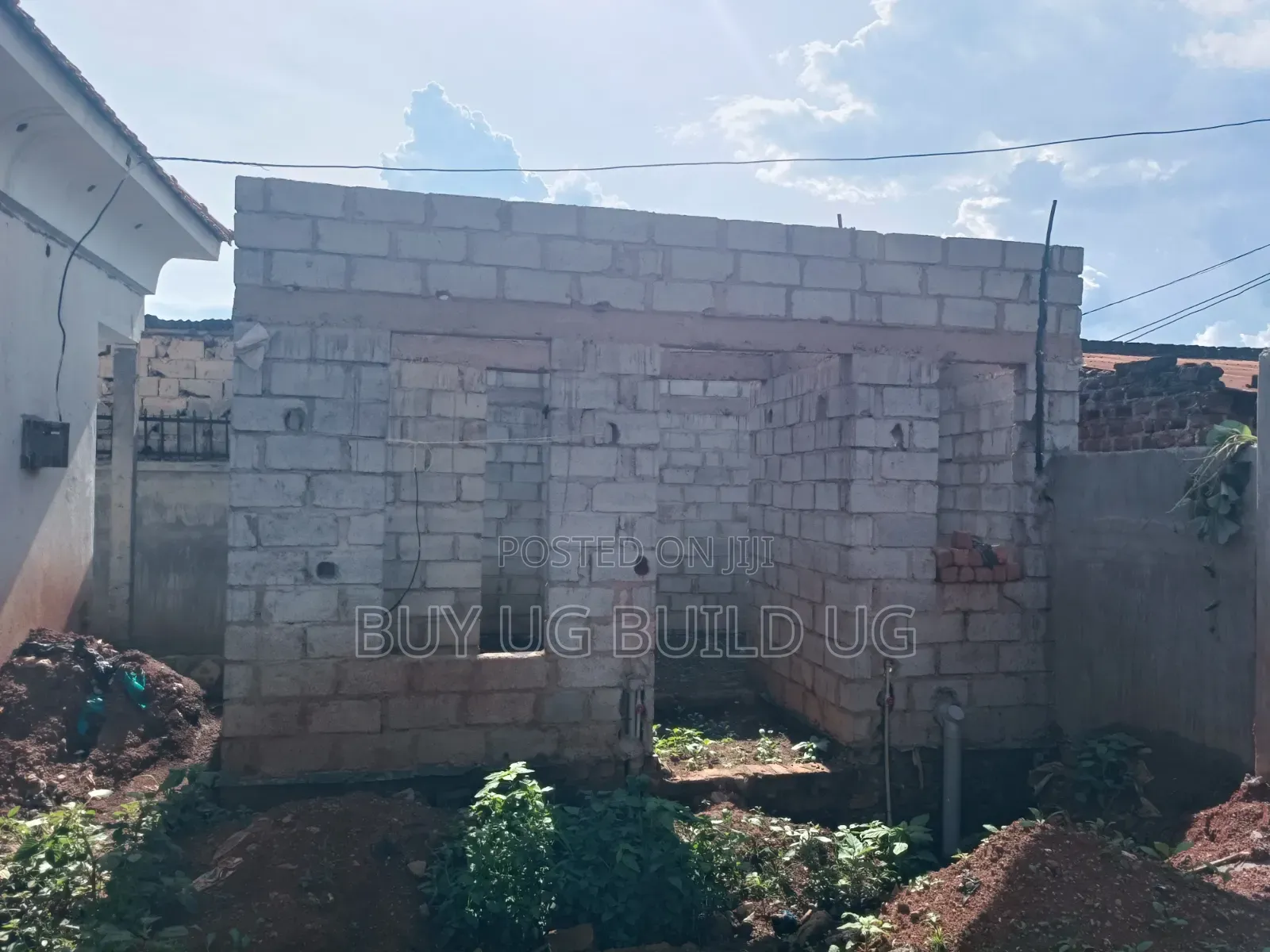 3bdrm House in Namugongo Sonde, Central Division for sale in Central Division