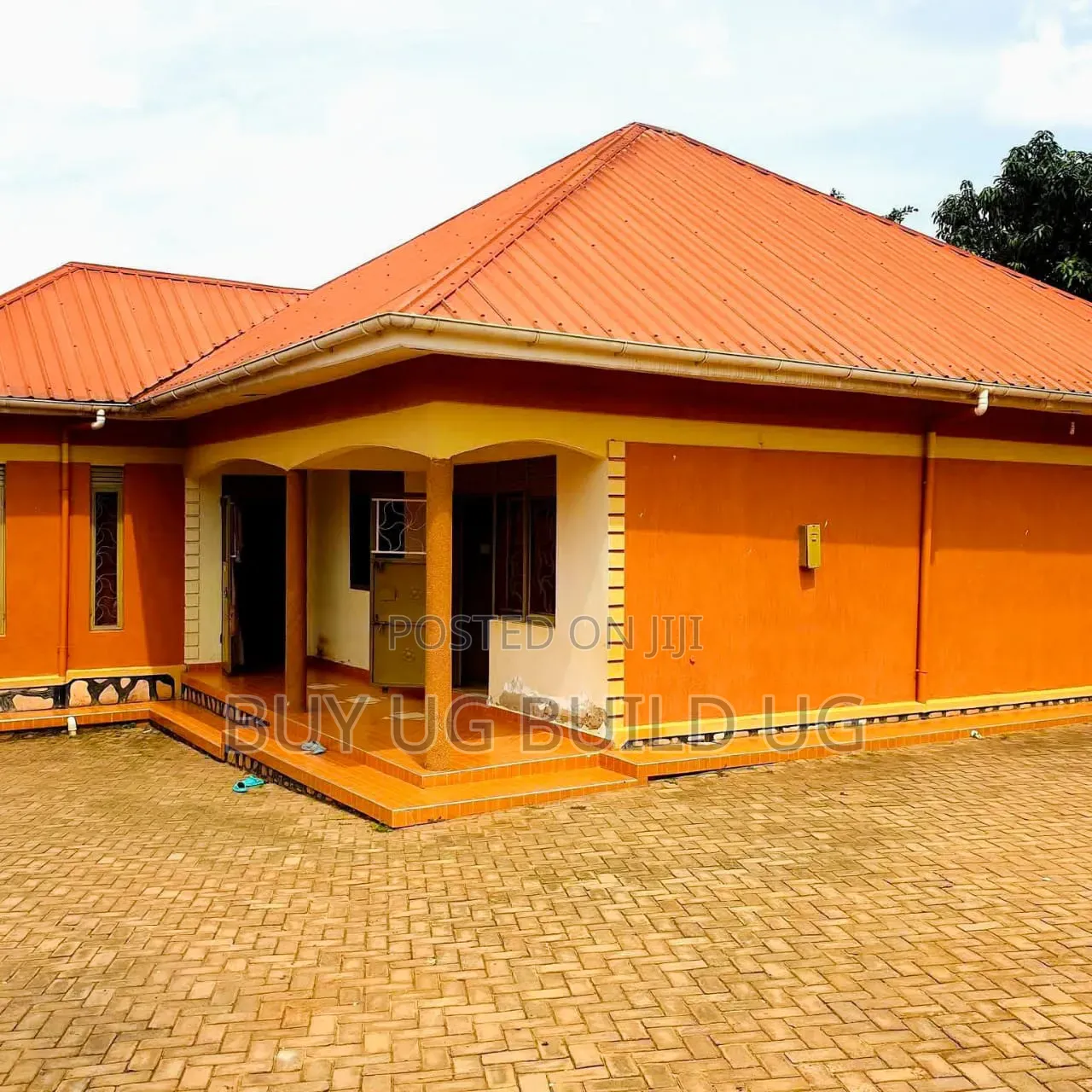 4bdrm Bungalow in Namugongo - Bukerere, Goma for sale in Goma