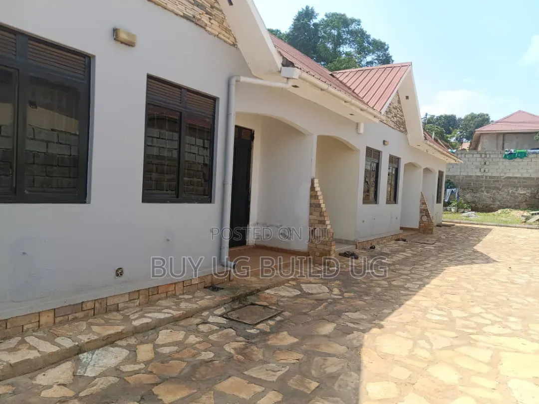 1bdrm Apartment in Bweyogerere -, Division B for sale in Division B