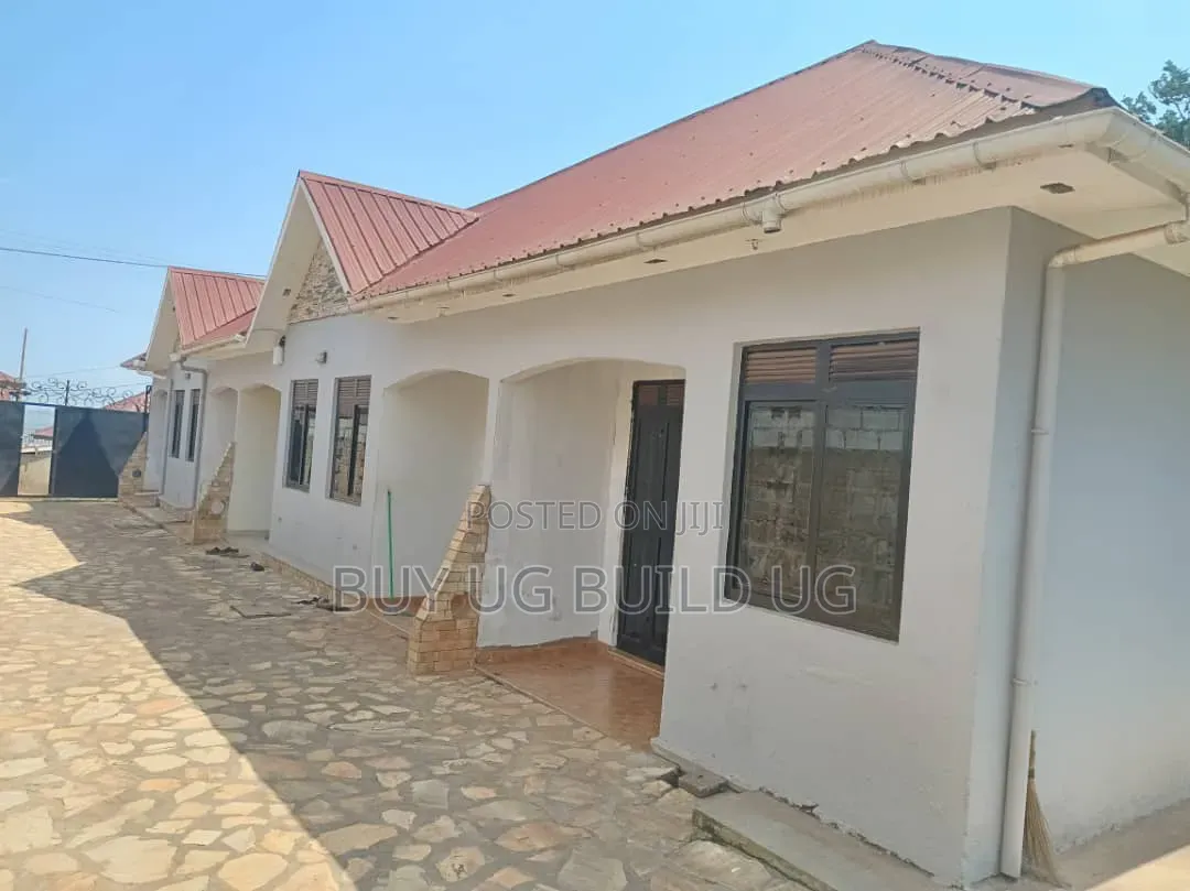 1bdrm Apartment in Bweyogerere -, Division B for sale in Division B