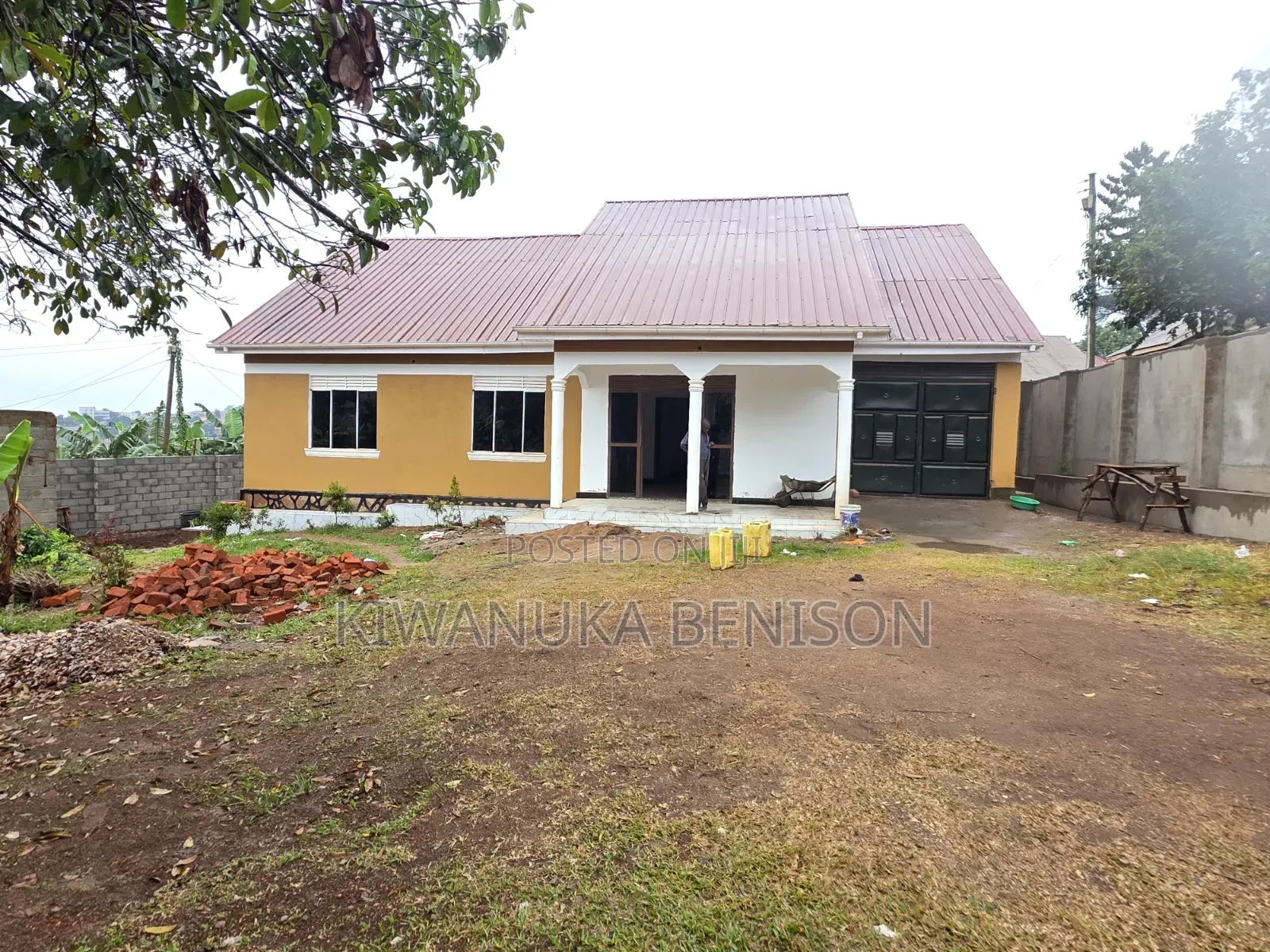 3bdrm House in Kitemu, Central Division for sale in Central Division