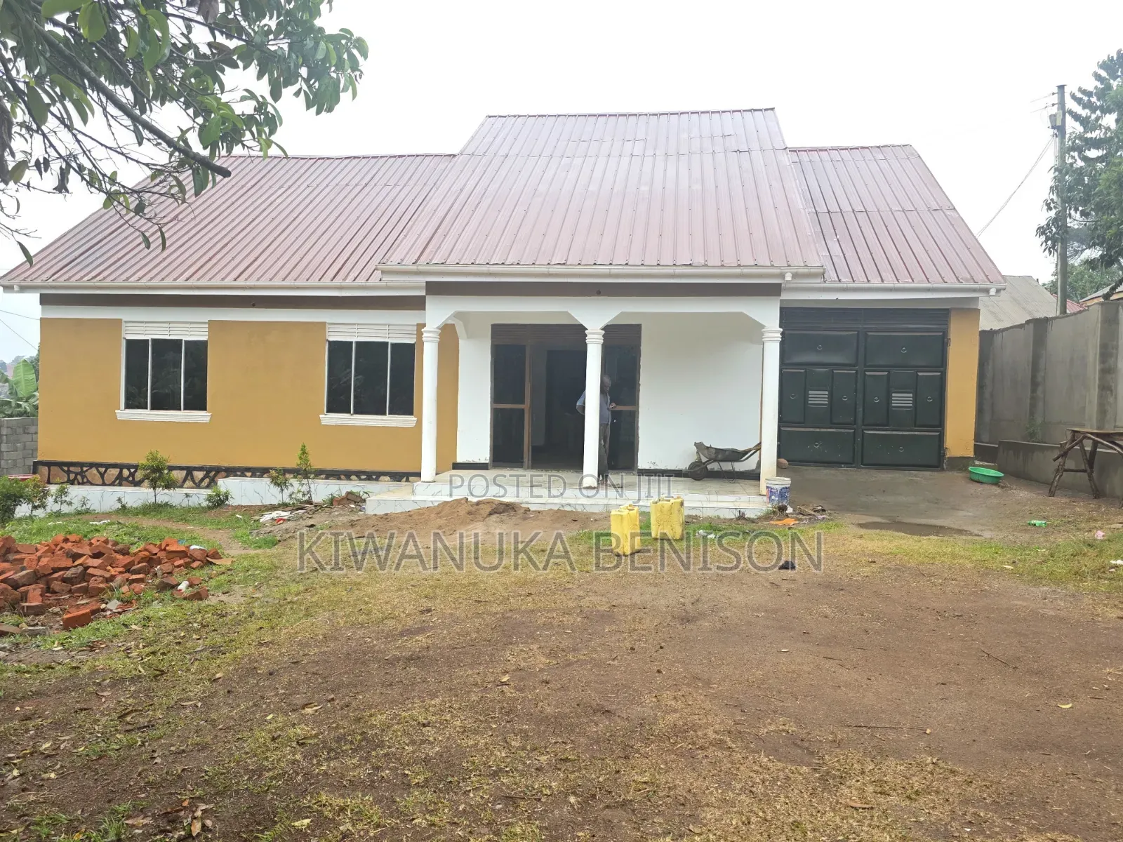 3bdrm House in Kitemu, Central Division for sale in Central Division