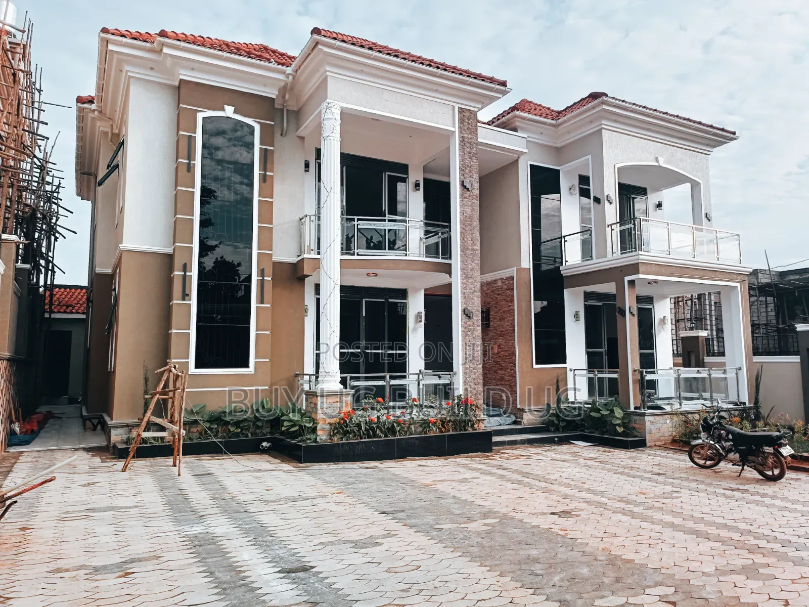 5bdrm Mansion in Najjera Kampala, Central Division for sale in Central Division