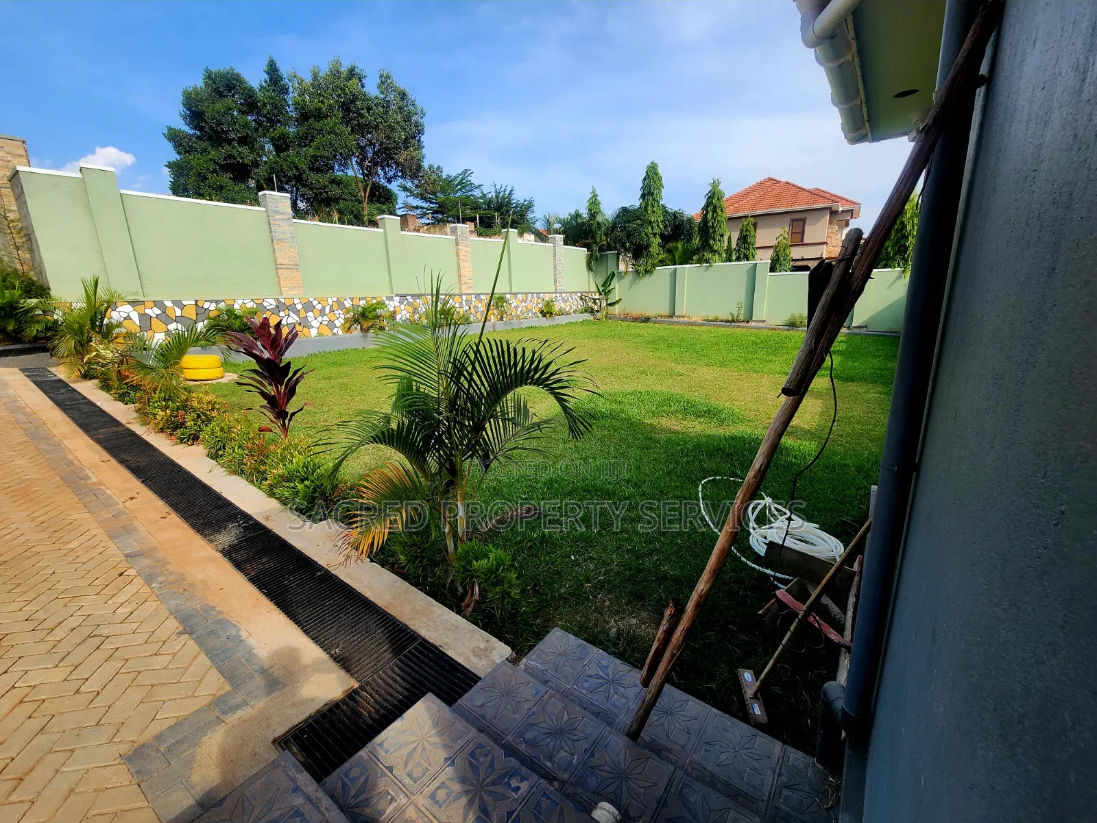3bdrm Apartment in Mulawa, Kira for rent in Kira
