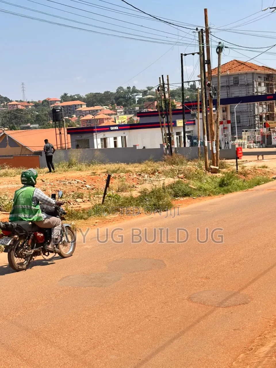 Commercial Plot 13 Decimals for Sale at 290m Kyaliwajala Mbalwa Road in Central Division