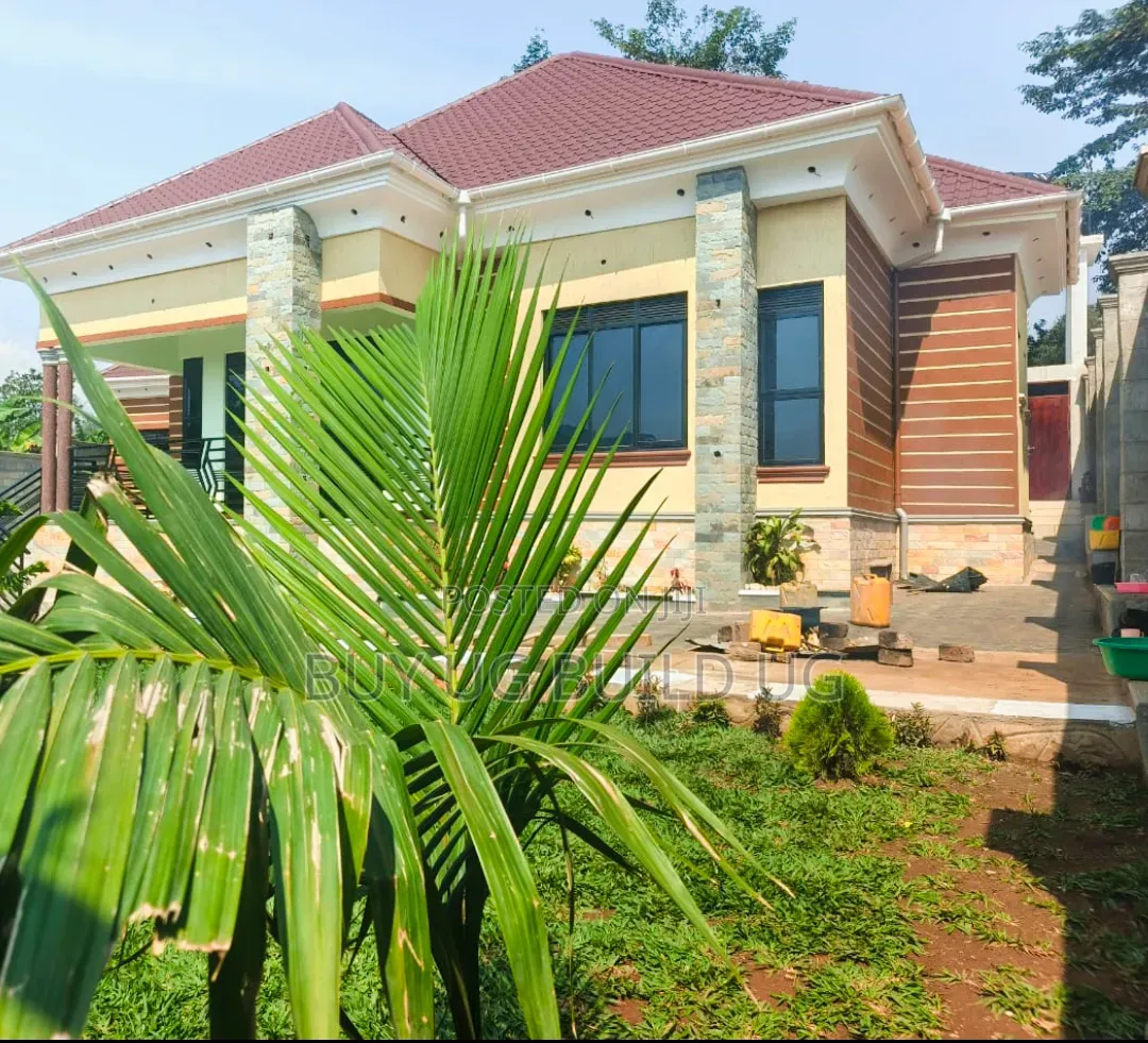 3bdrm Bungalow in Seeta Town, Goma for sale in Goma