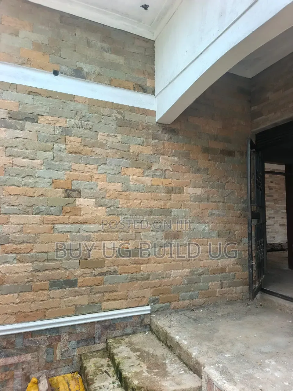 4bdrm House in Seeta Namilyango Rd, Goma for sale in Goma
