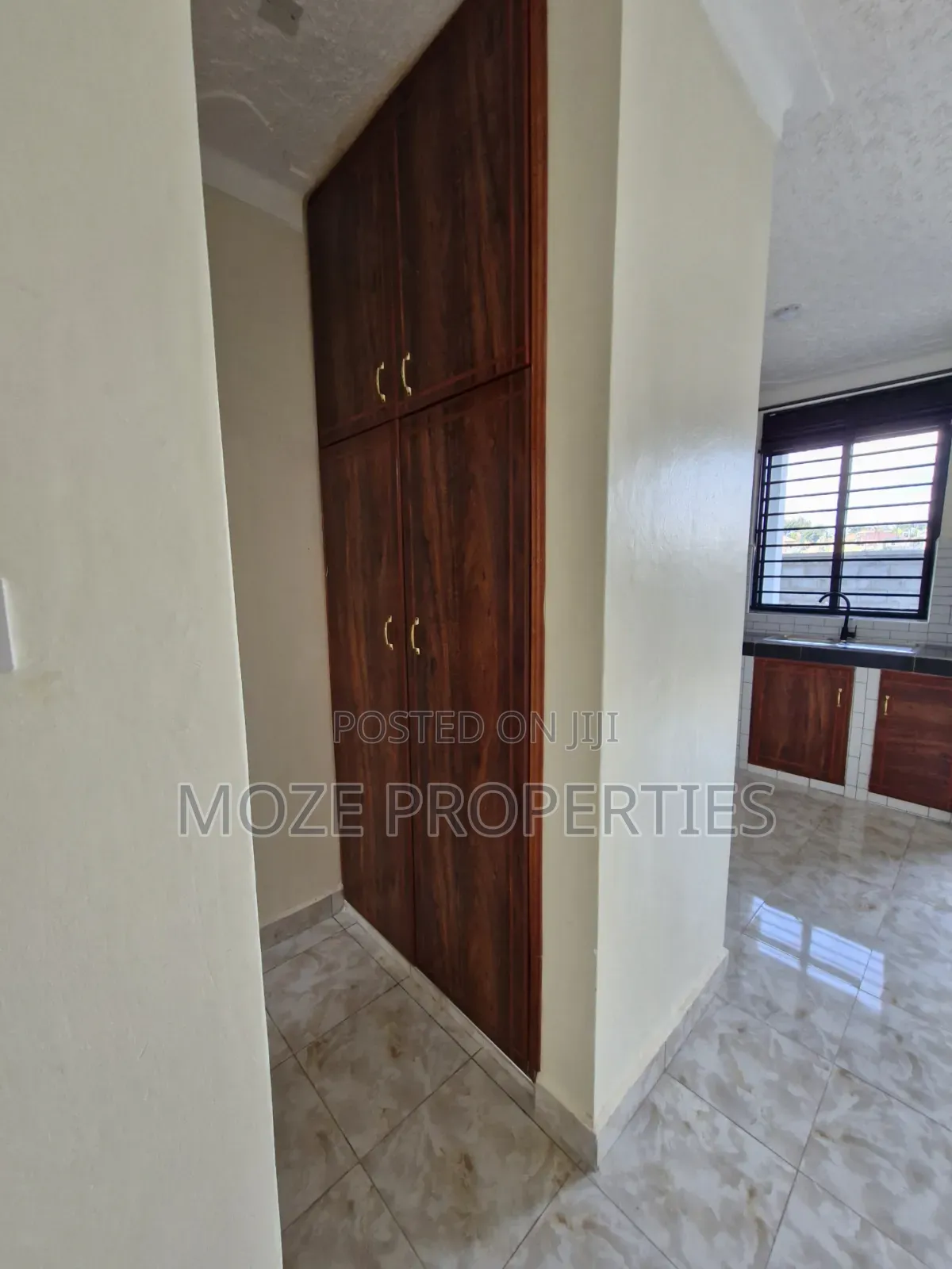 Studio Apartment in Kira Center, Central Division for rent in Central Division