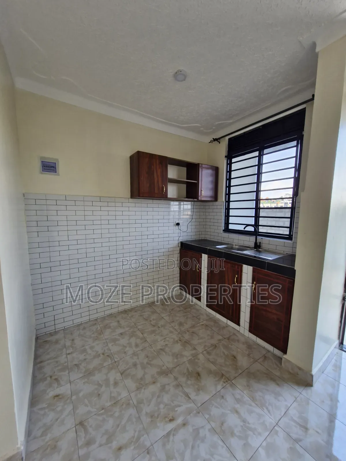Studio Apartment in Kira Center, Central Division for rent in Central Division
