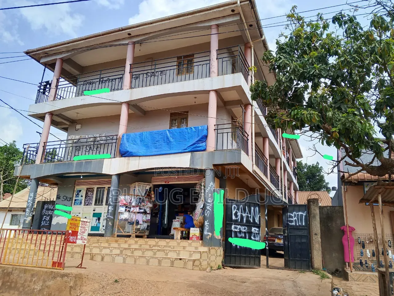 Hot Hot Deal. Apartment Bank Bweyogere - Kiwanga at 300m in Central Division