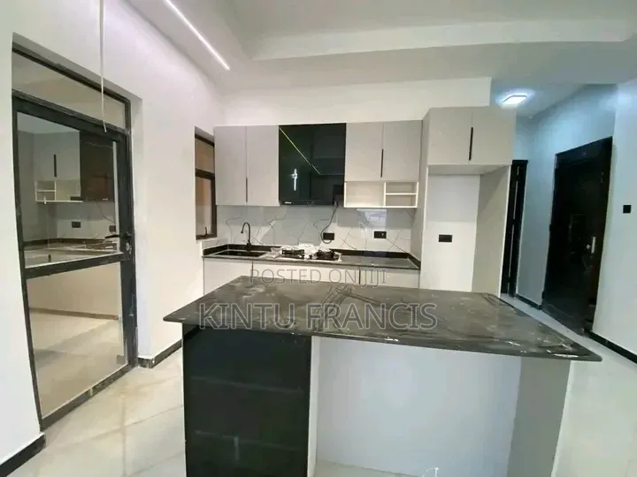 2bdrm House in Kisaasi, Central Division for rent in Central Division