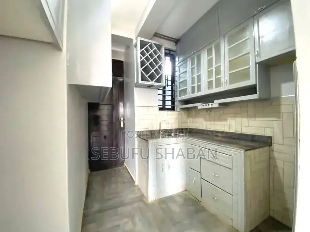 2bdrm House in Kisaasi, Central Division for rent in Central Division