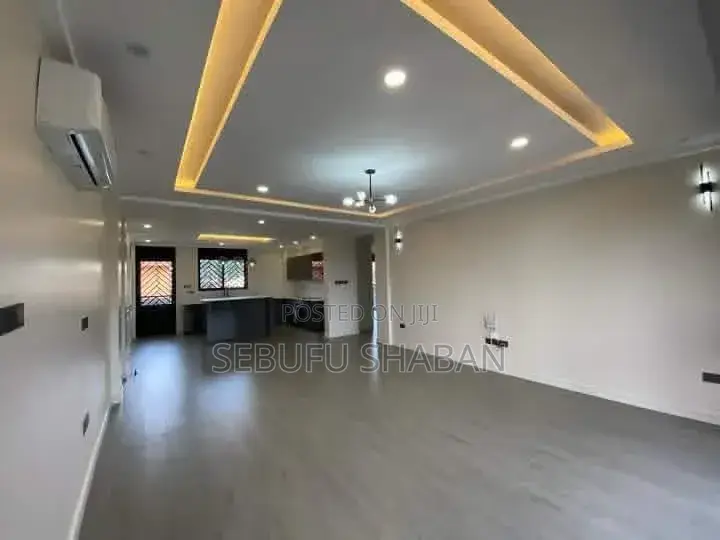 2bdrm House in Kisaasi, Central Division for rent in Central Division