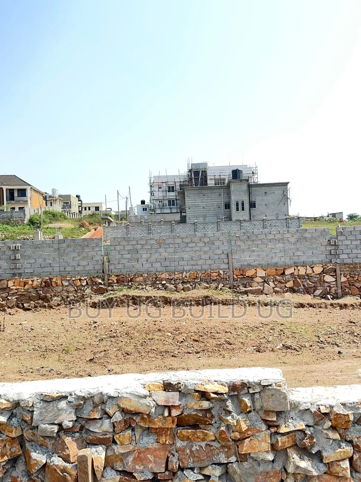Quick Sale
50ftby 100ft for Sale in Kira-Mulawa at 75m in Central Division