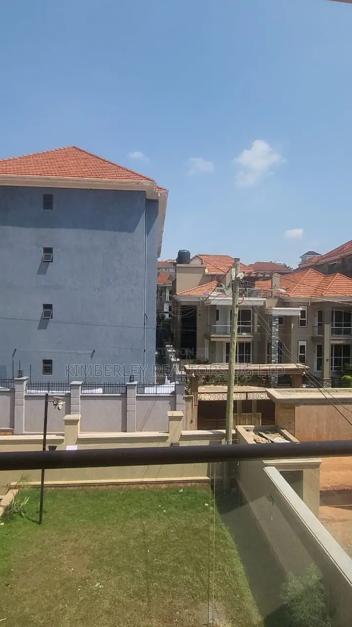 8bdrm Mansion in Central Division for sale in Central Division