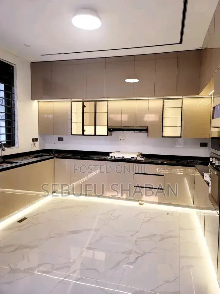3bdrm House in Standalone Kisaasi, Central Division for rent in Central Division