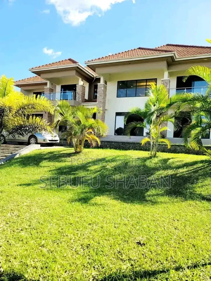 3bdrm House in Kisaasi, Central Division for rent in Central Division