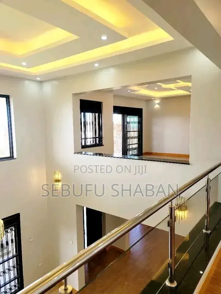 3bdrm House in Kisaasi, Central Division for rent in Central Division