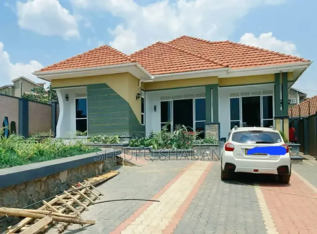 3bdrm House in Standalone Kisaasi, Central Division for rent in Central Division