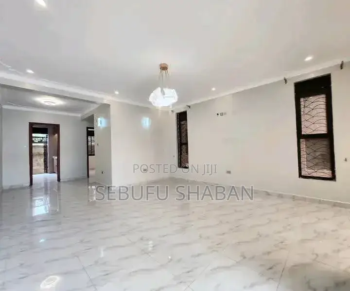 3bdrm House in Kisaasi, Central Division for rent in Central Division