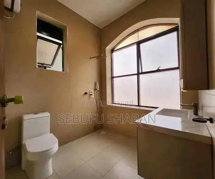 3bdrm House in Kisaasi, Central Division for rent in Central Division
