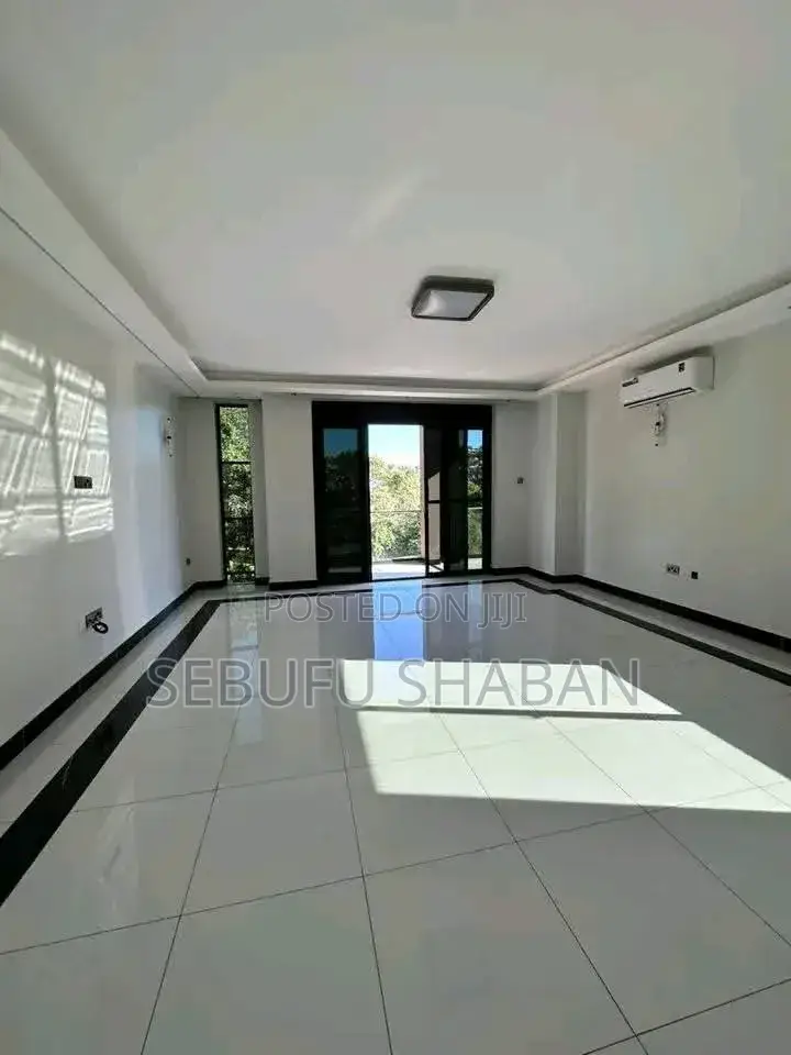 2bdrm House in Kisaasi, Central Division for rent in Central Division
