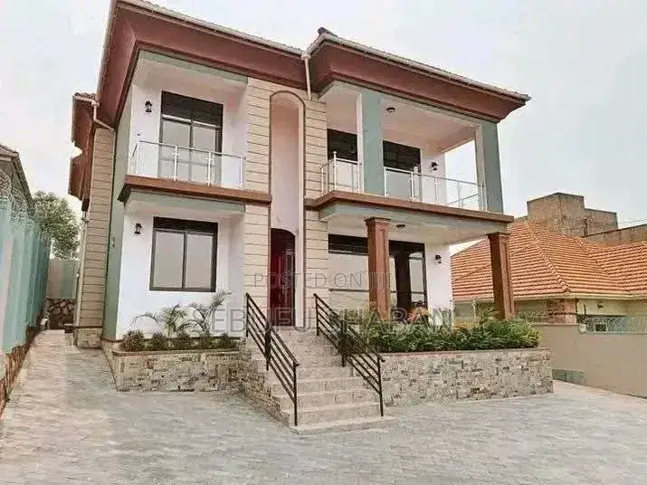 3bdrm House in Standalone Kisaasi, Central Division for rent in Central Division