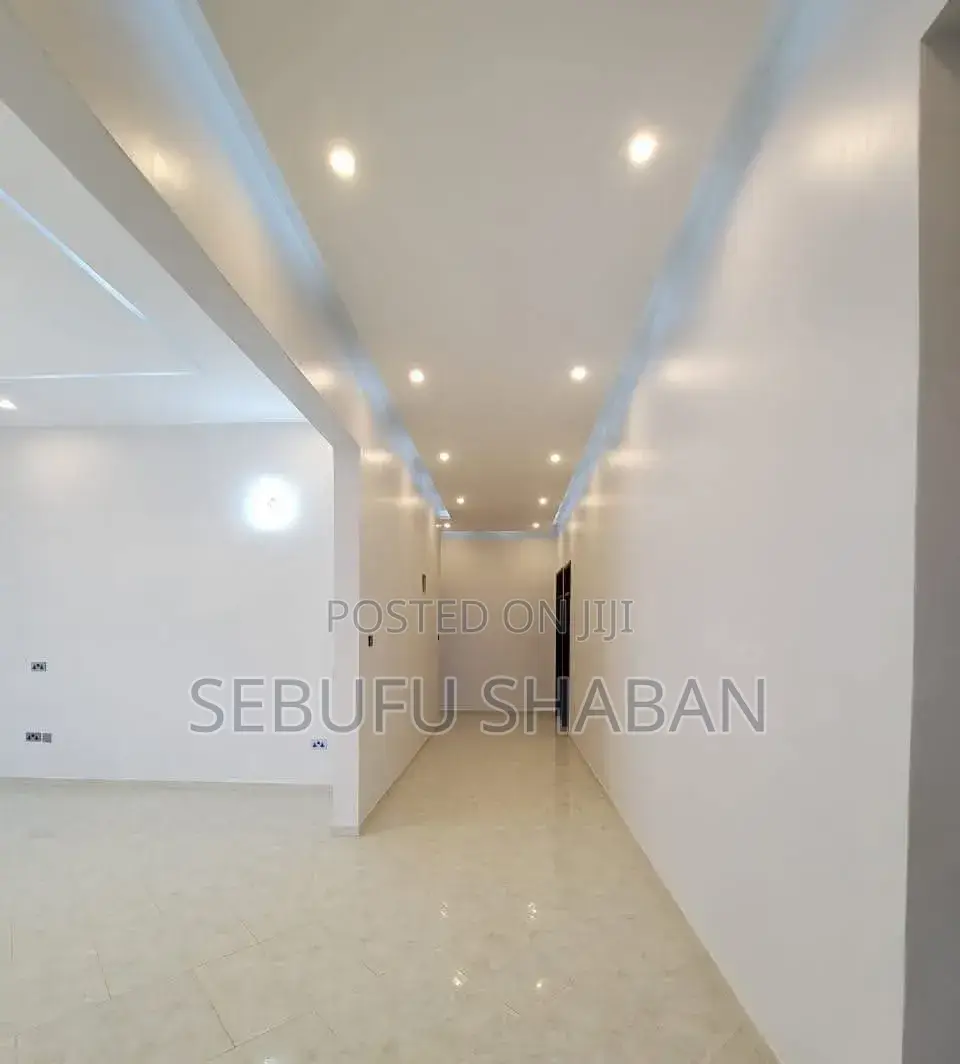 3bdrm House in Standalone Kisaasi, Central Division for rent in Central Division