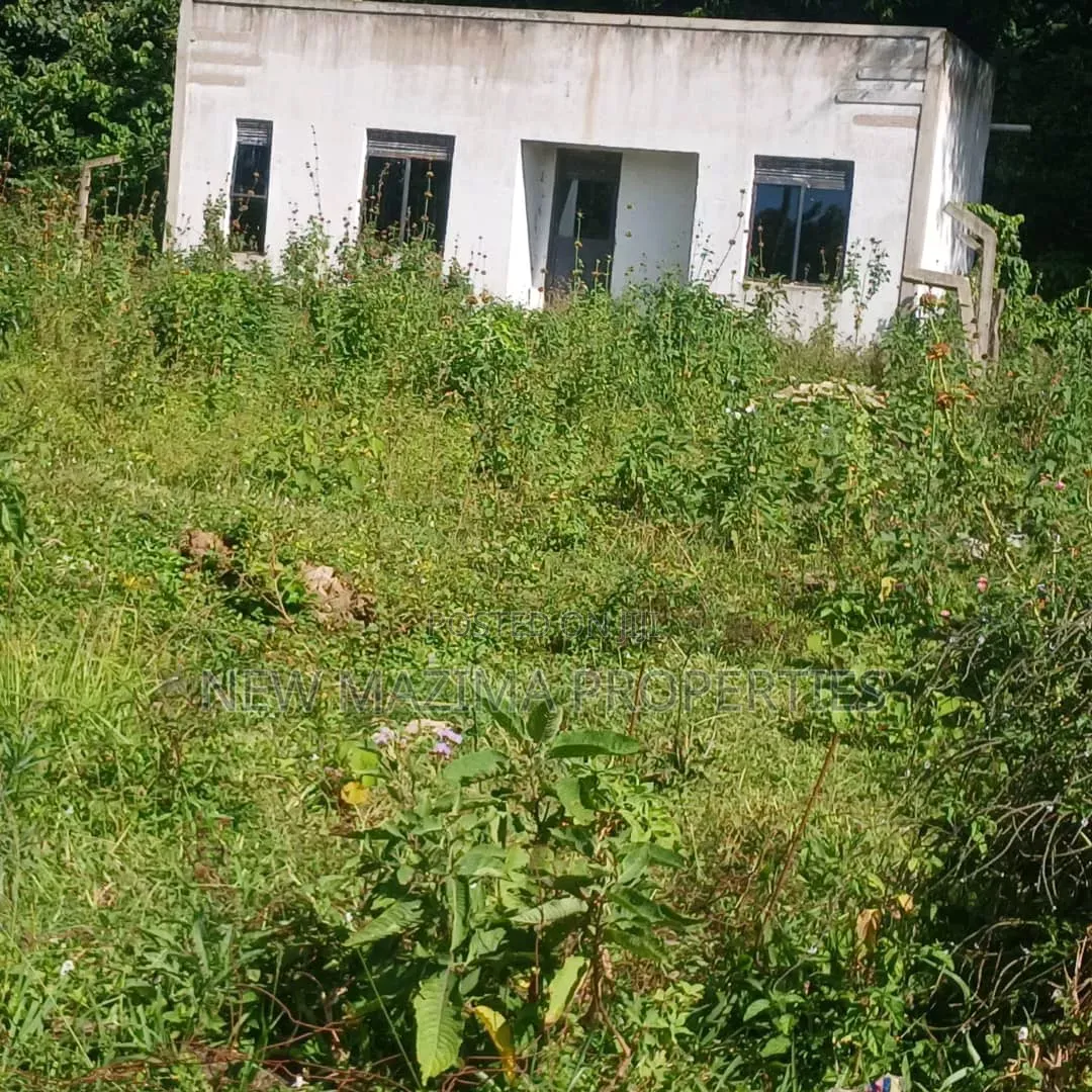 2bdrm House in Garuga Ntebe Rd, Central Division for sale in Central Division