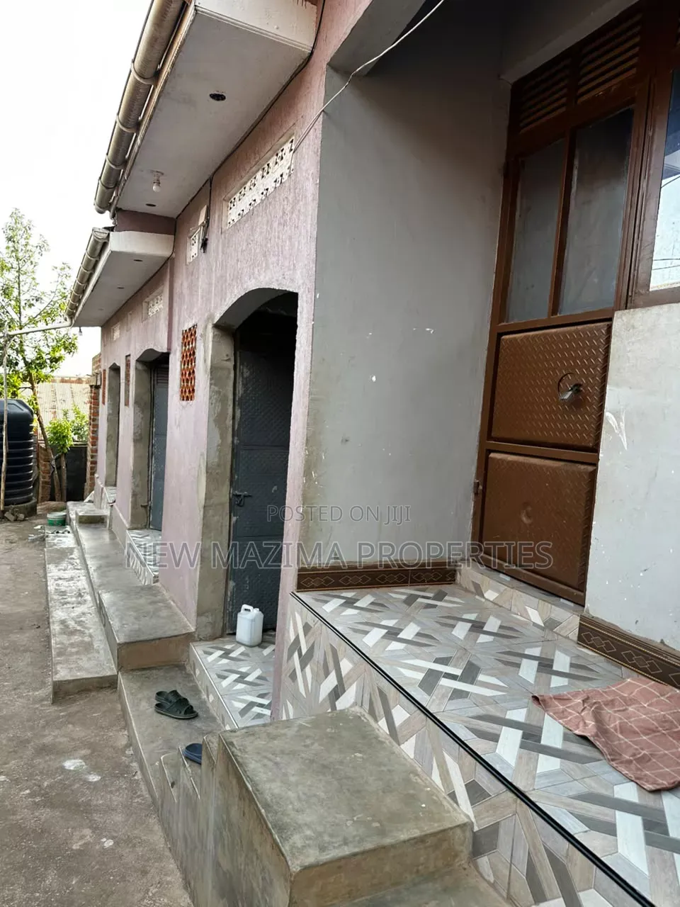 5bdrm House in Matuga Town, Central Division for sale in Central Division