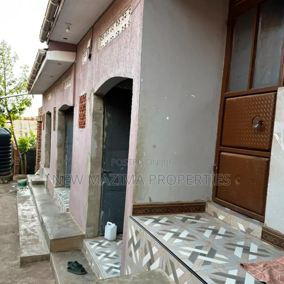 5bdrm House in Matuga Town, Central Division for sale in Central Division