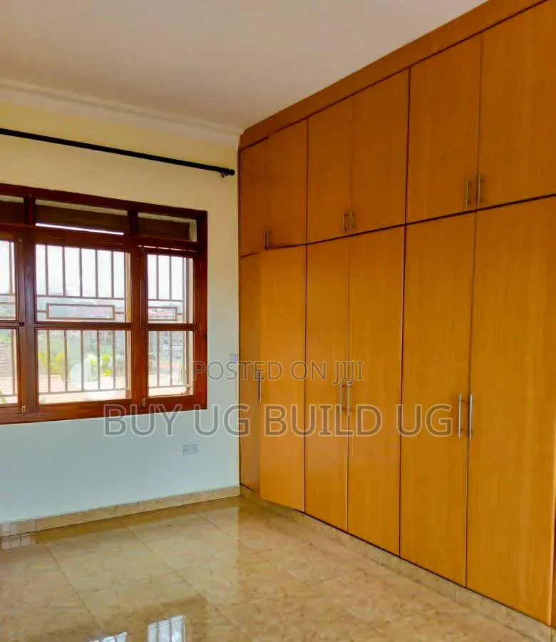 3bdrm Apartment in Nalya Kampala, Central Division for rent in Central Division