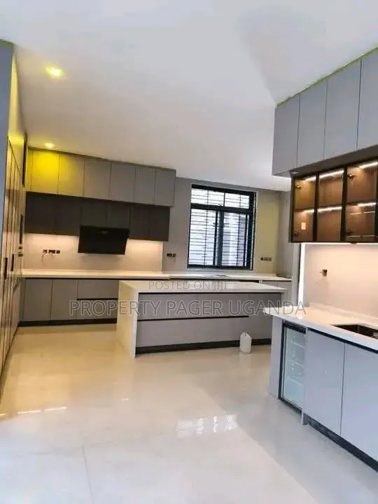 2bdrm Apartment in Kisaasi-Kulambiro, Nakawa for rent in Nakawa
