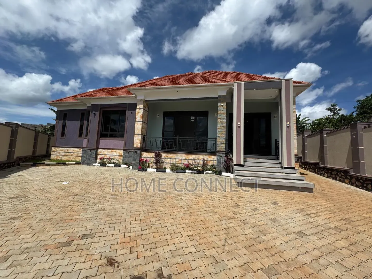 4bdrm House in Luzira Lake Drive, Central Division for rent in Central Division