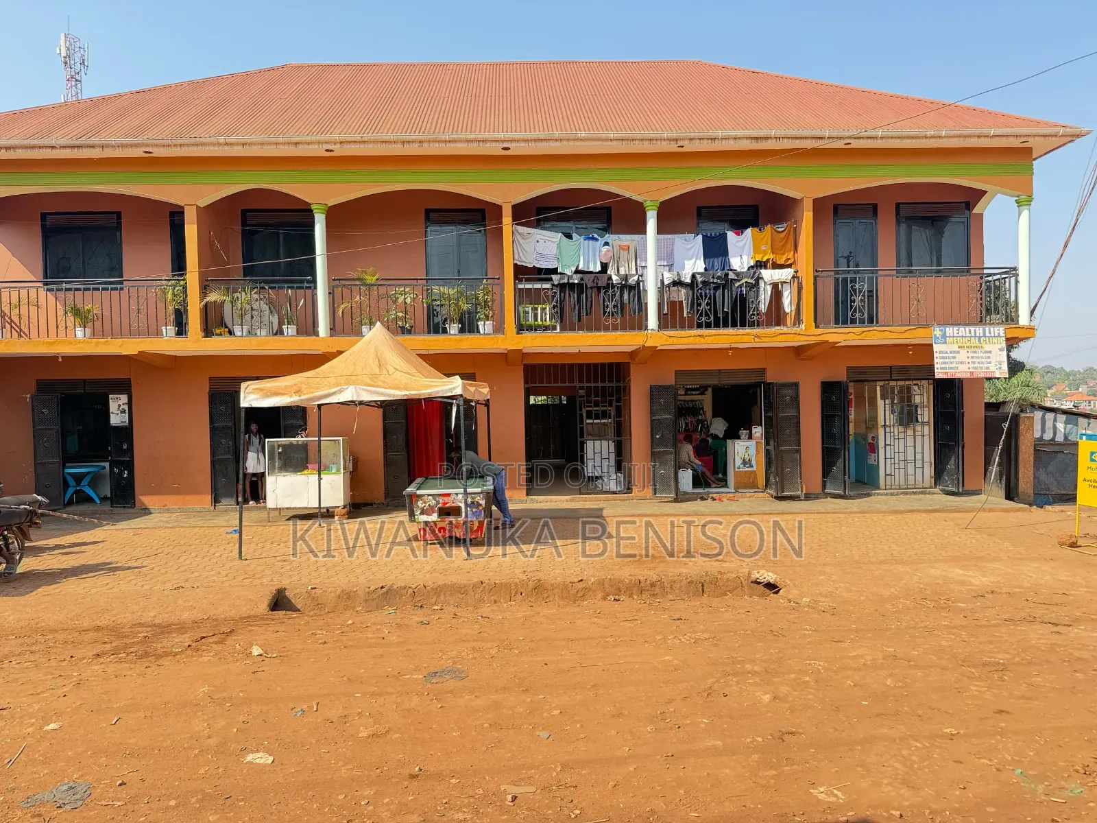 Flat House of Shops on Quick Sale In. Avery Prime Location in Central Division