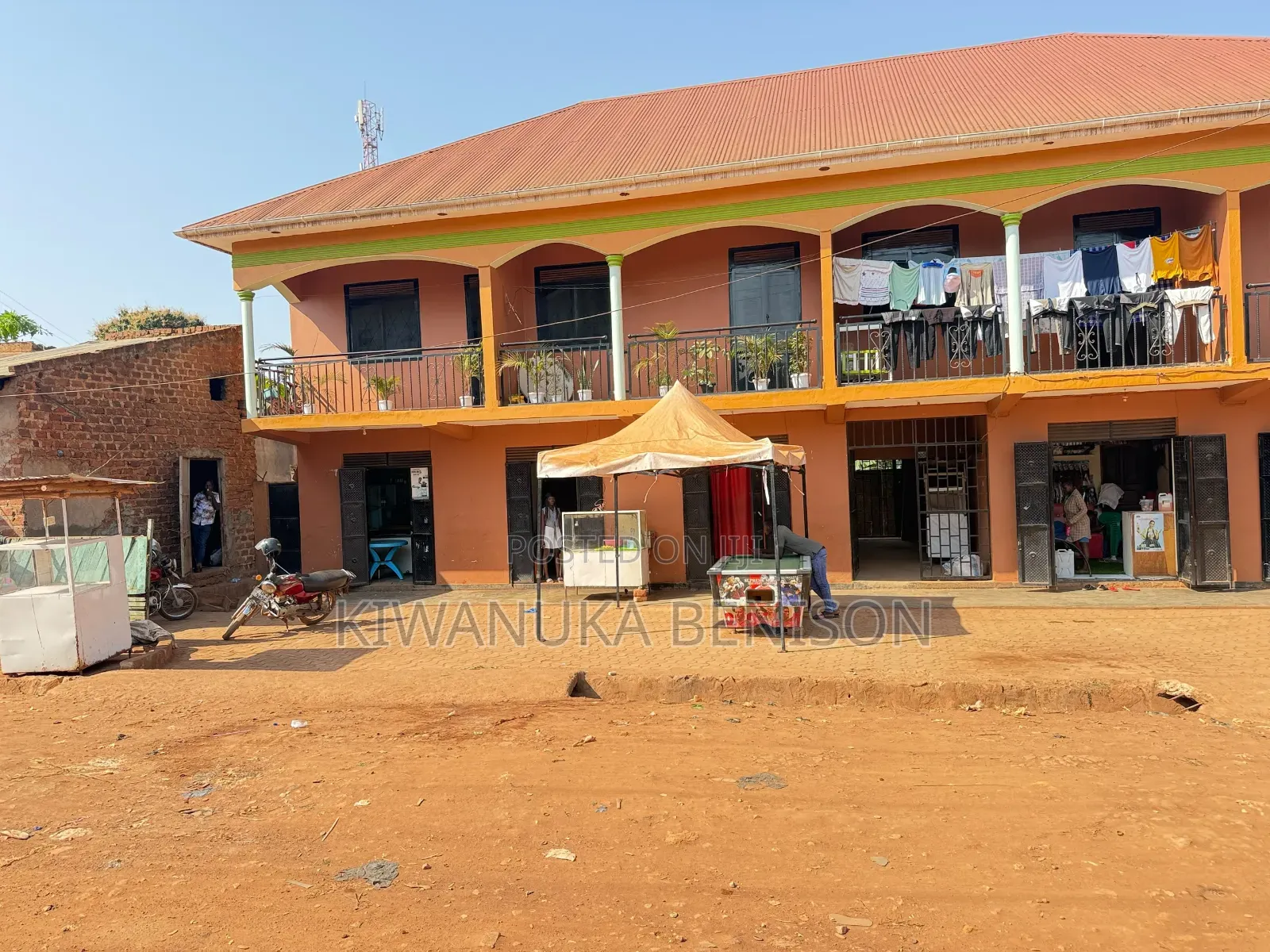 Flat House of Shops on Quick Sale In. Avery Prime Location in Central Division