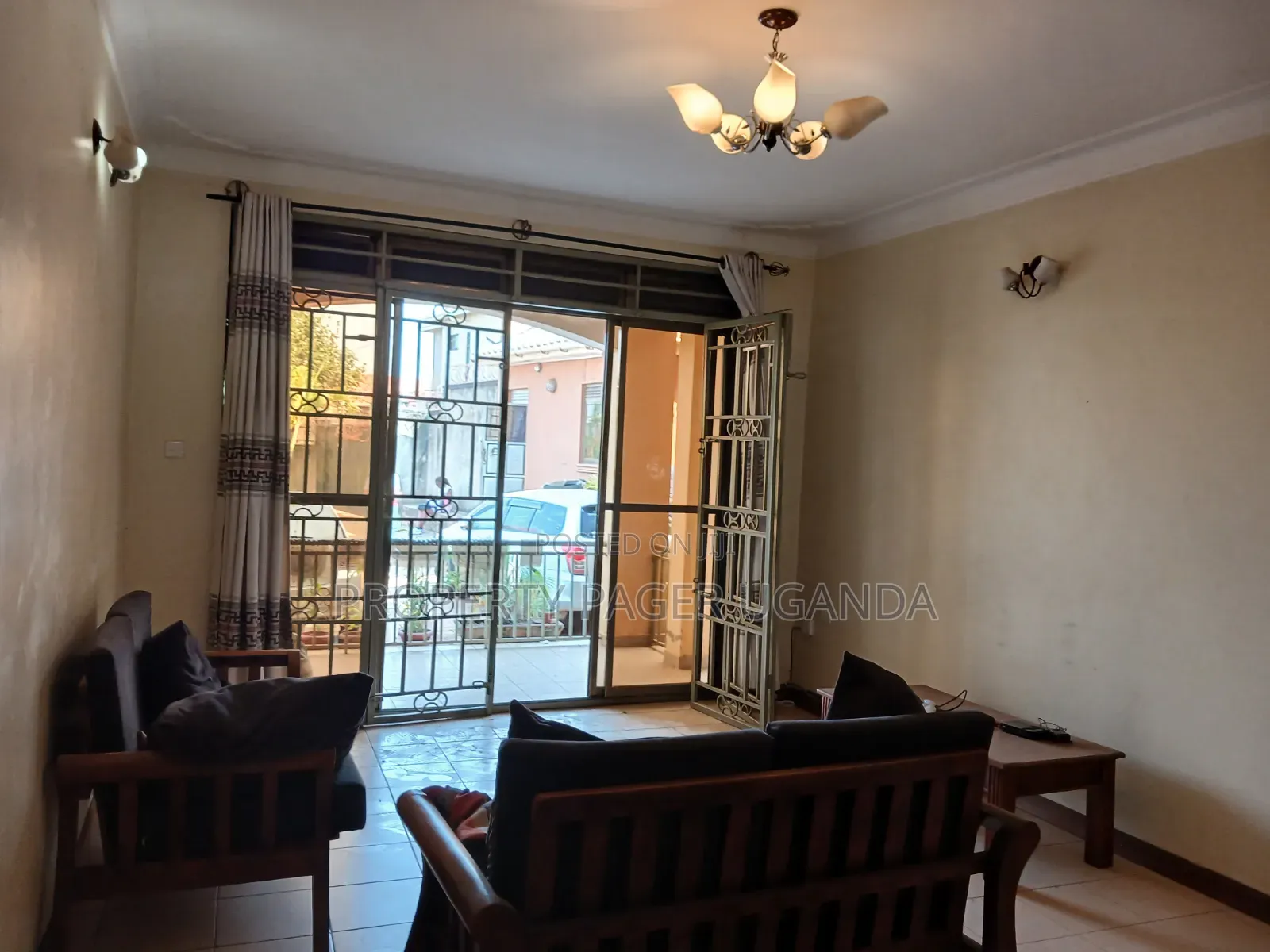 3bdrm Apartment in Kyambogo, Nakawa for rent in Nakawa