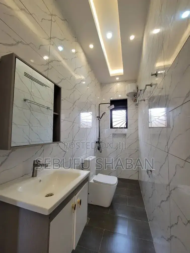 2bdrm House in Kisaasi Bukoto, Central Division for rent in Central Division