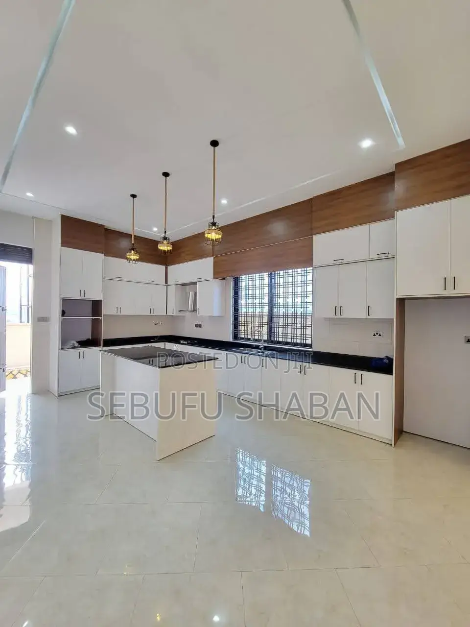 3bdrm House in Standalone Kisaasi, Central Division for rent in Central Division