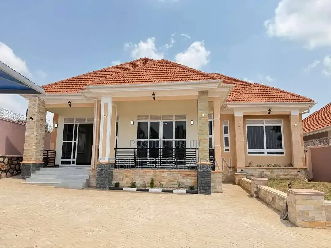 3bdrm House in Standalone Kisaasi, Central Division for rent in Central Division