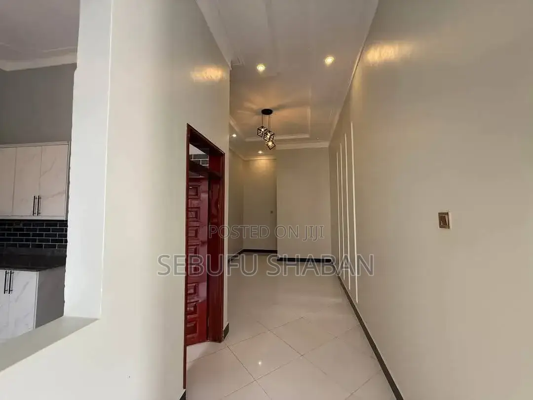 3bdrm House in Standalone Kisaasi, Central Division for rent in Central Division