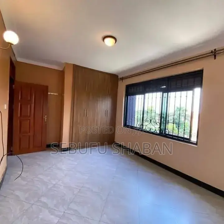 2bdrm House in Bukoto, Central Division for rent in Central Division