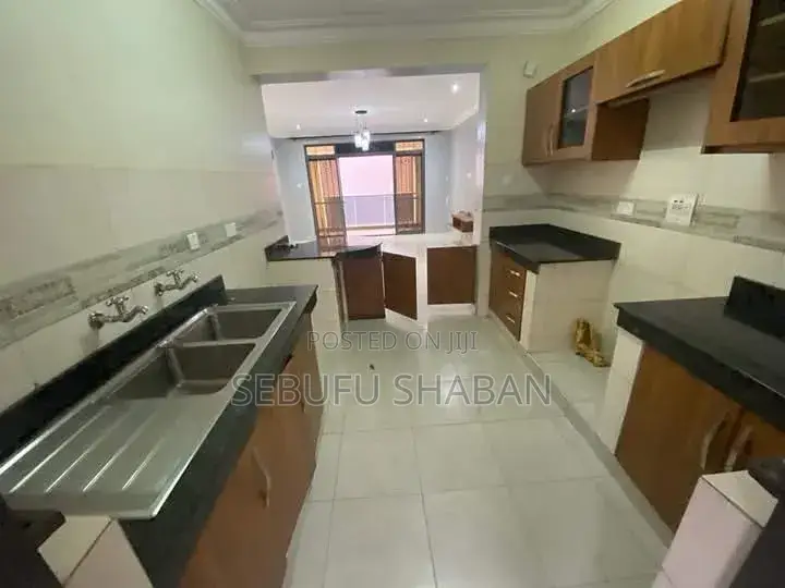 2bdrm House in Kisaasi Bukoto, Central Division for rent in Central Division