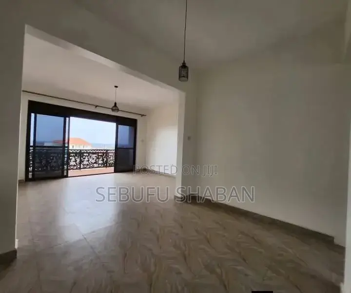 2bdrm House in Kisaasi, Central Division for rent in Central Division