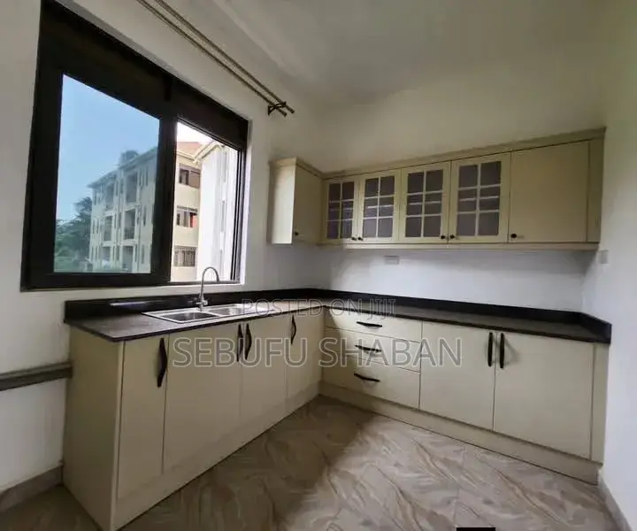 2bdrm House in Kisaasi, Central Division for rent in Central Division